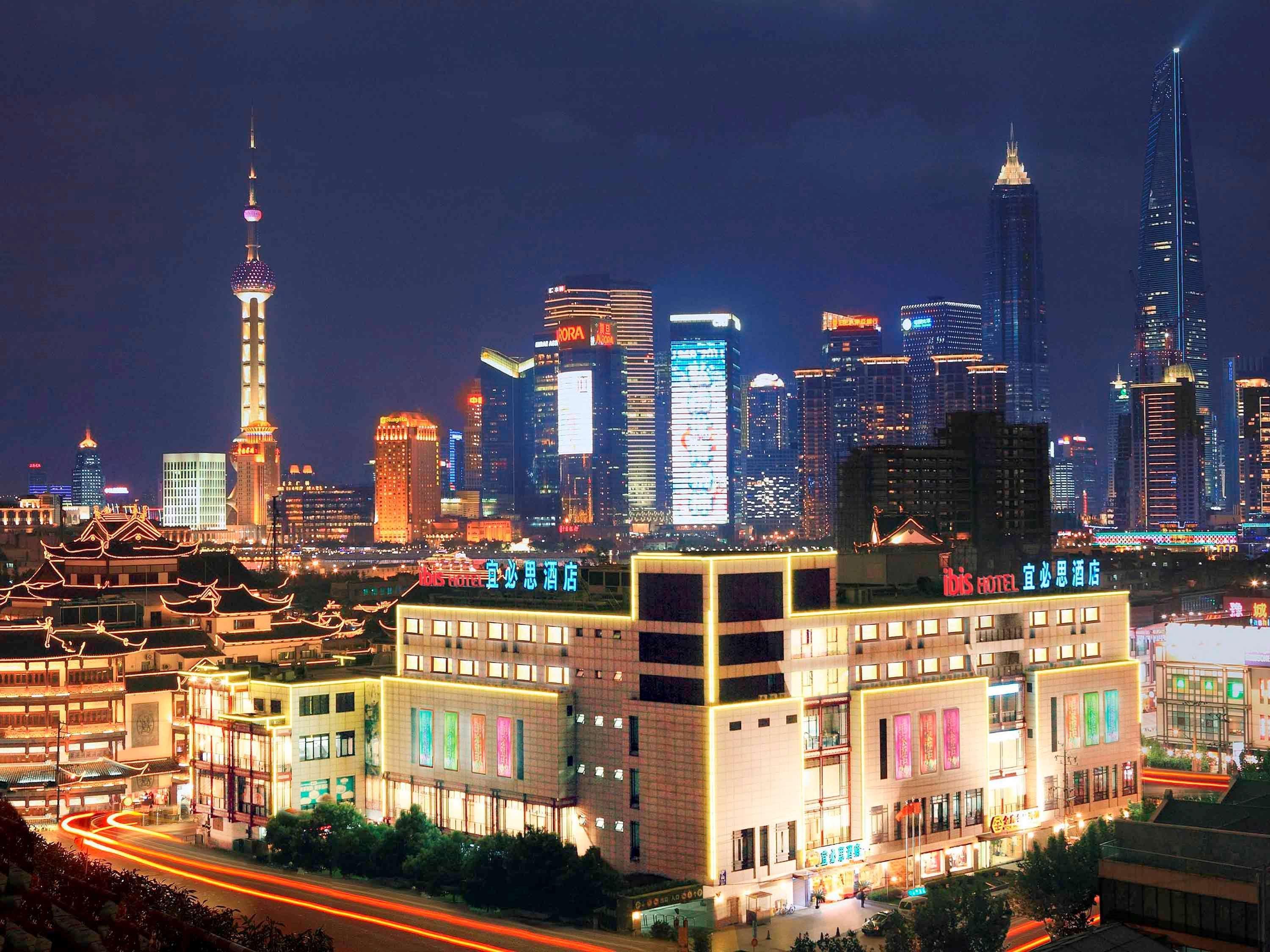 Ibis Shanghai Yu Garden Exterior photo